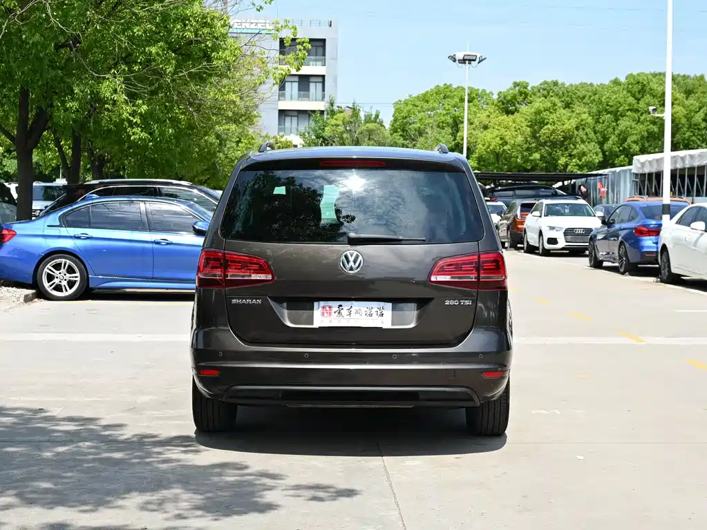 Volkswagen Xia 2016 280TSI 7 мест