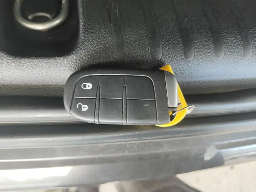 Jeep Compass — миниатюра 9