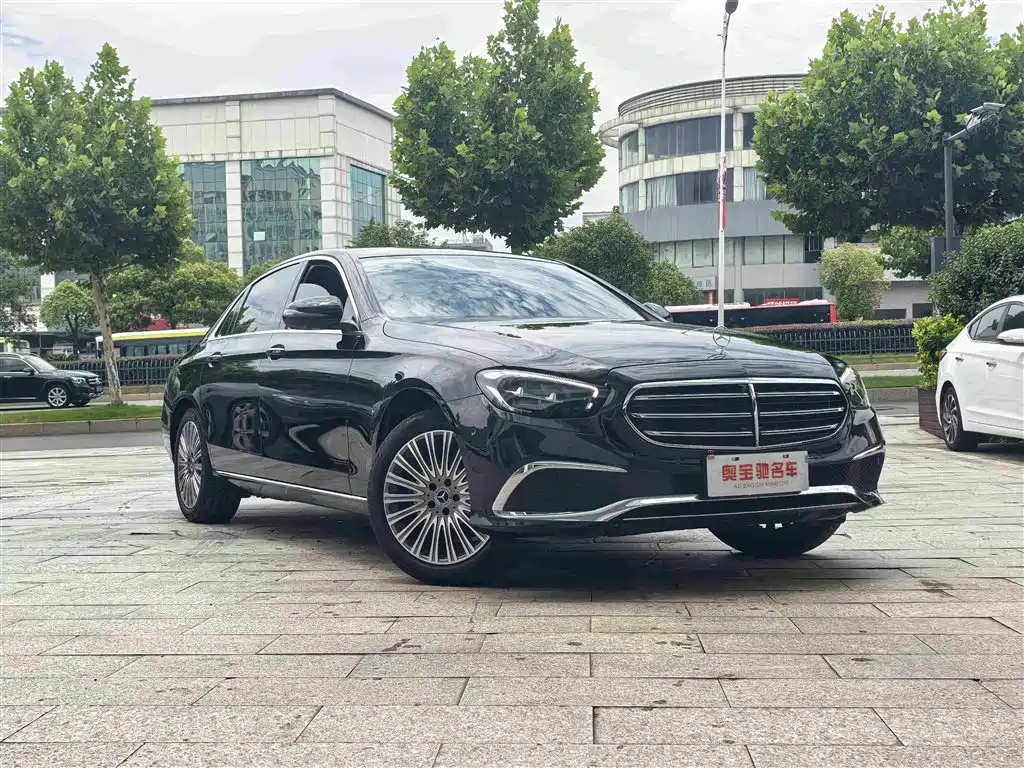 Mercedes-Benz E-Class E 2023 E 300 L Luxury