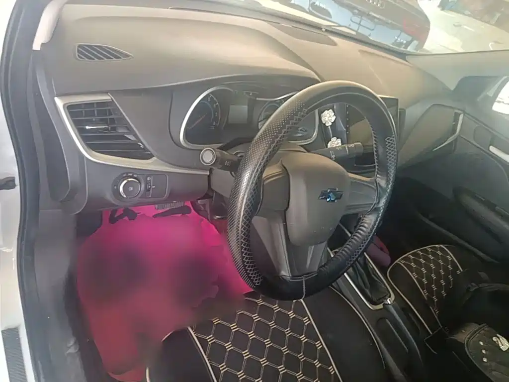 Chevrolet Cavalier — миниатюра 10