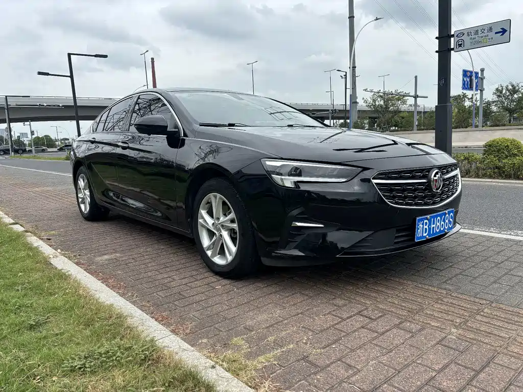 Buick Regal — миниатюра 3