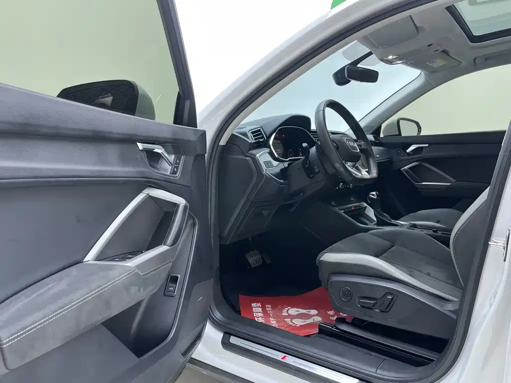 Audi Q3 — миниатюра 19