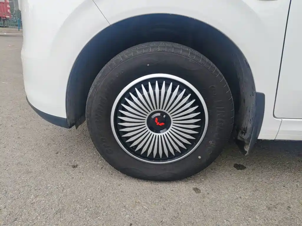Wuling Hongguang EV — миниатюра 23
