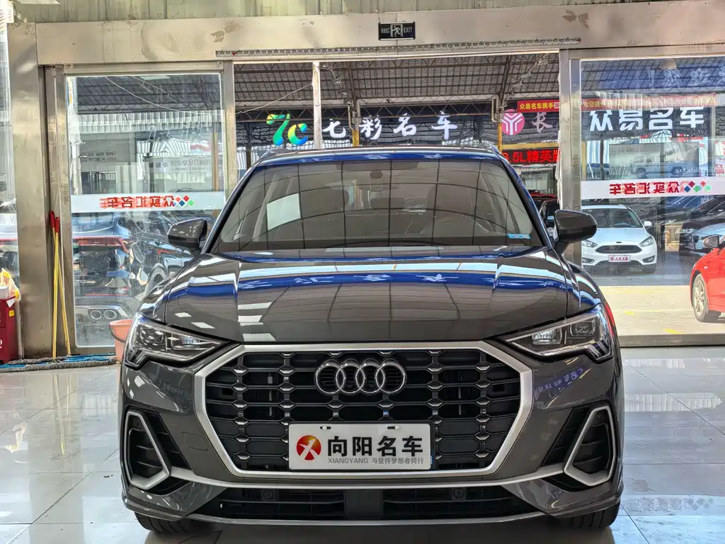 Audi Q3 — миниатюра 2