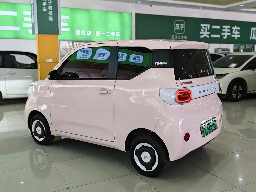 Wuling MINIEV — миниатюра 5