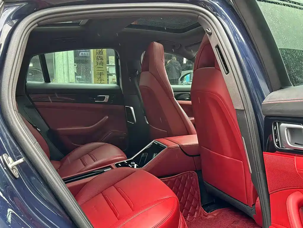 Porsche Panamera — миниатюра 7