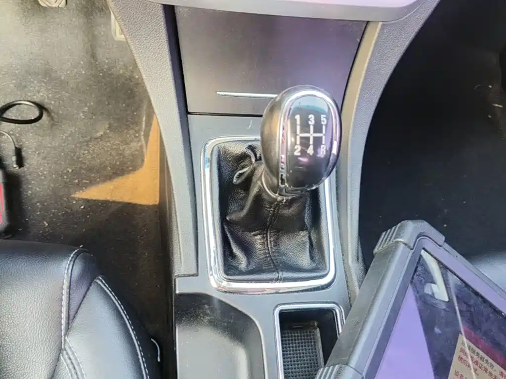 Geely Emgrand — миниатюра 14
