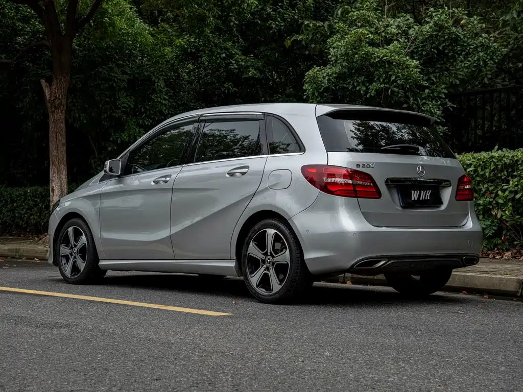Mercedes-Benz B-Class — миниатюра 5