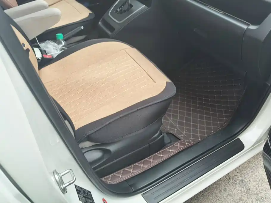 Mazda 5 — миниатюра 8