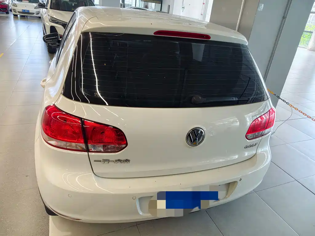 Volkswagen Golf — миниатюра 6
