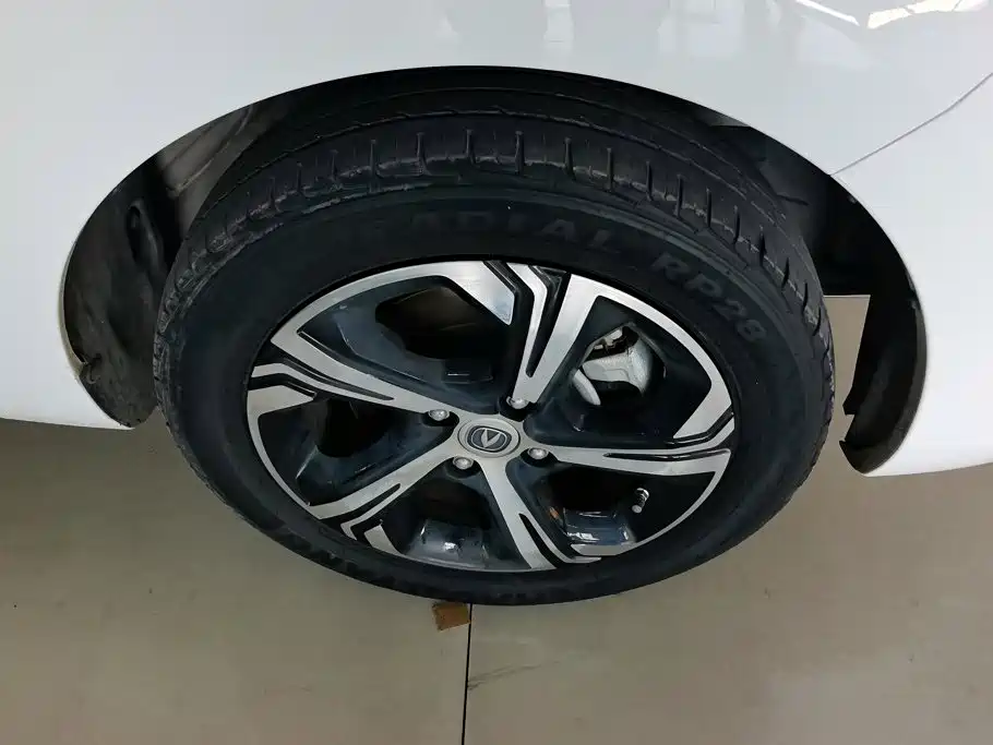 Changan Benben E-Star — миниатюра 6