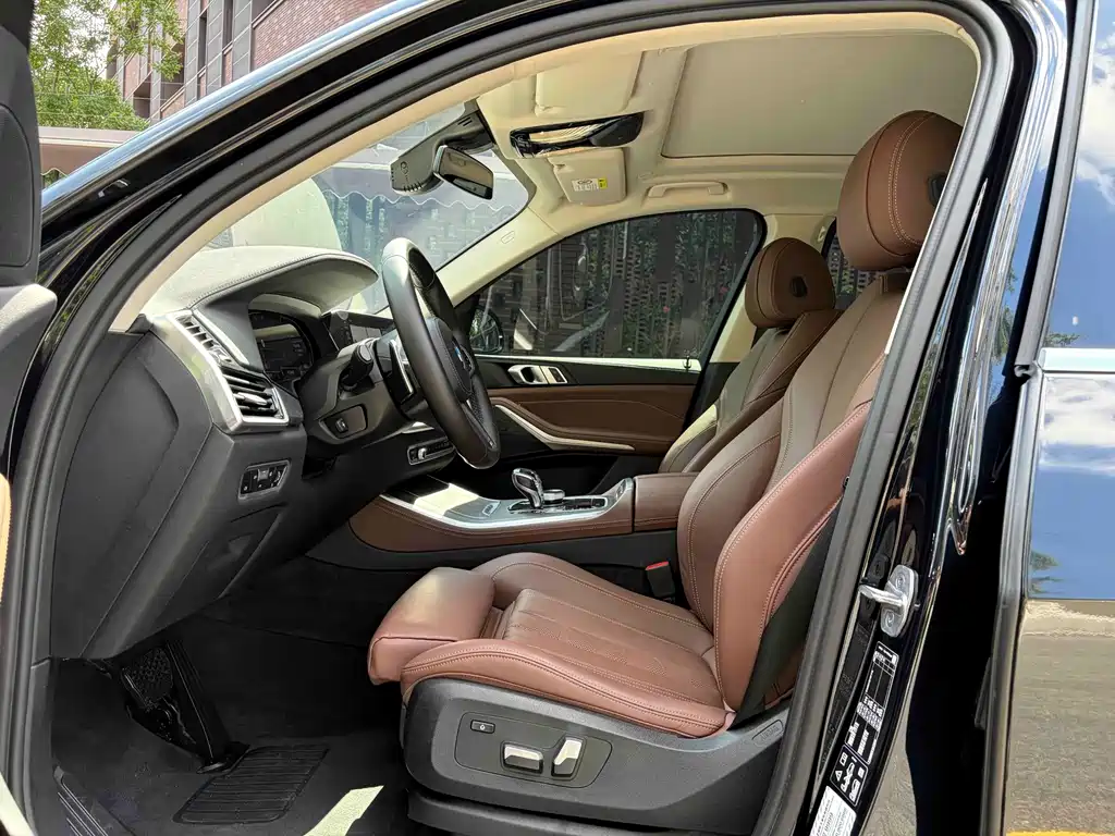 BMW X5 (Import) — миниатюра 6