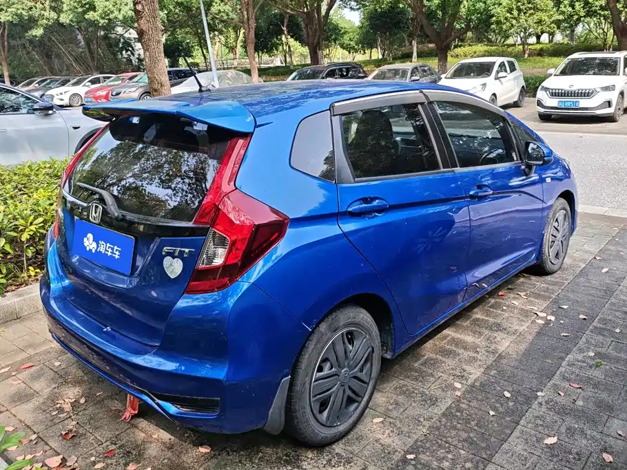 Honda Fit — миниатюра 3