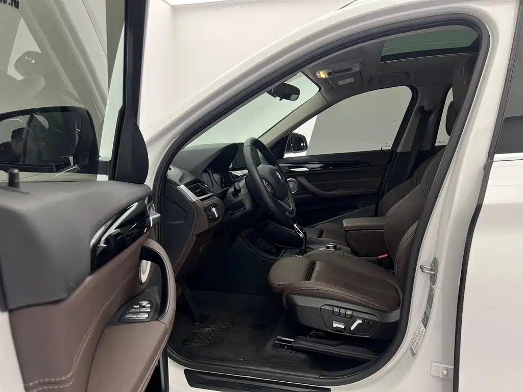 BMW X1 — миниатюра 17