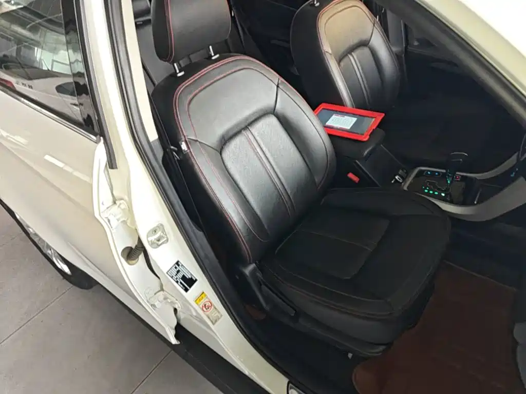 Landwind Landwind X5 — миниатюра 25