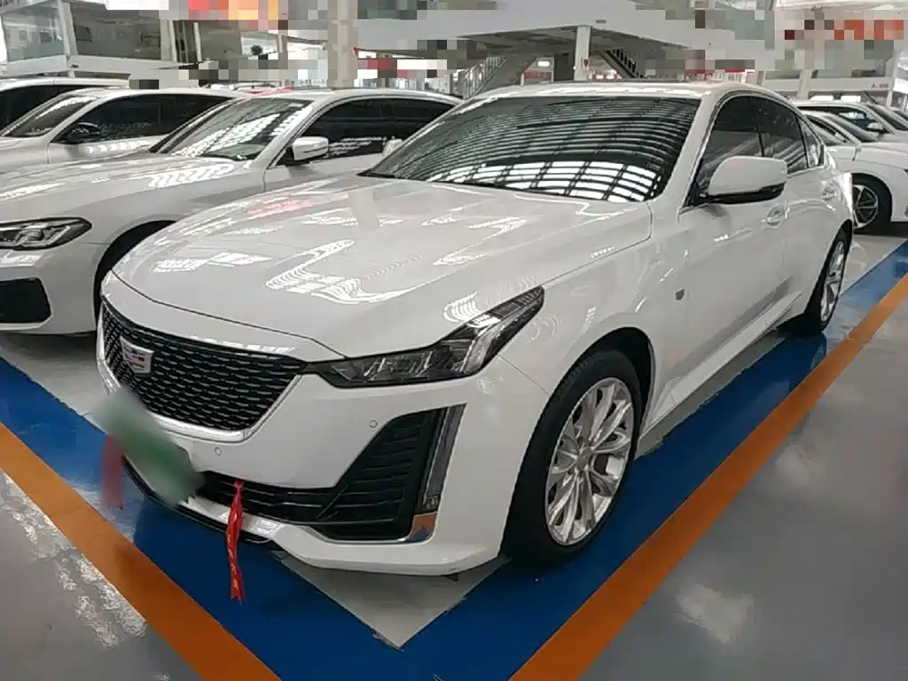 Cadillac CT5 — миниатюра 2