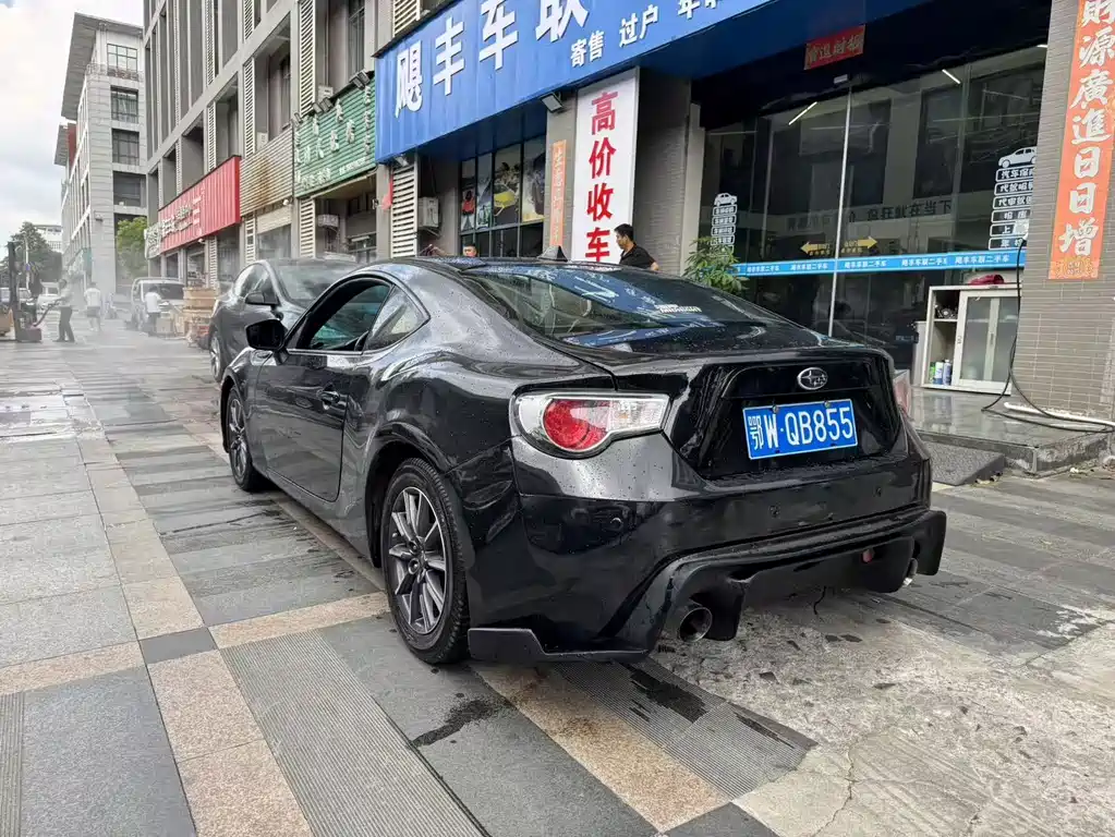 Subaru BRZ — миниатюра 6