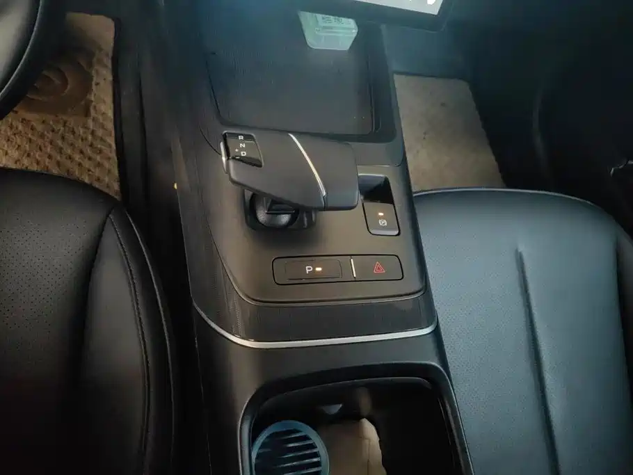 Changan Yida — миниатюра 16