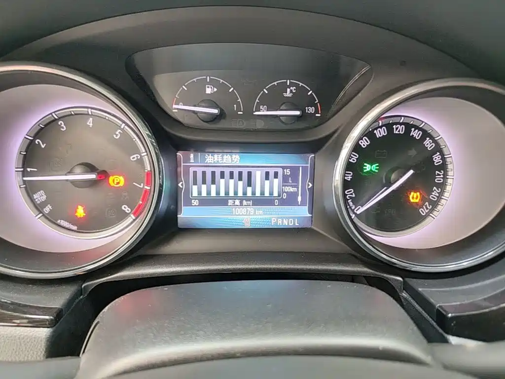 Buick Verano — миниатюра 12