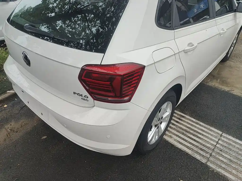 Volkswagen Polo — миниатюра 8