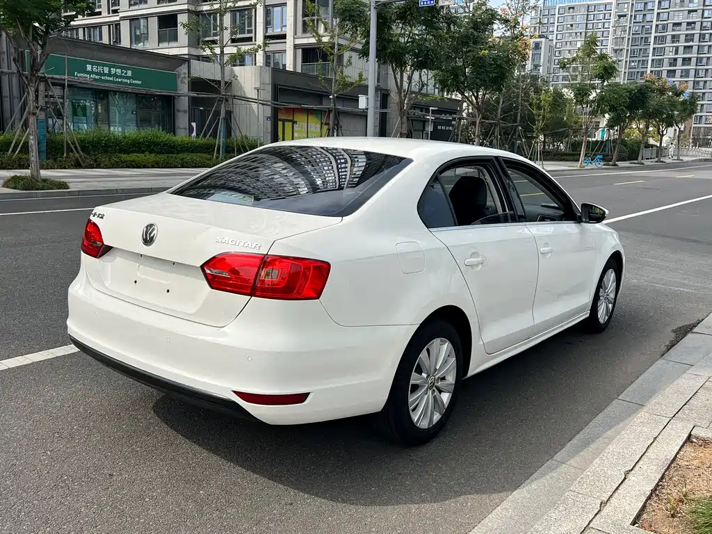 Volkswagen Sagitar — миниатюра 16