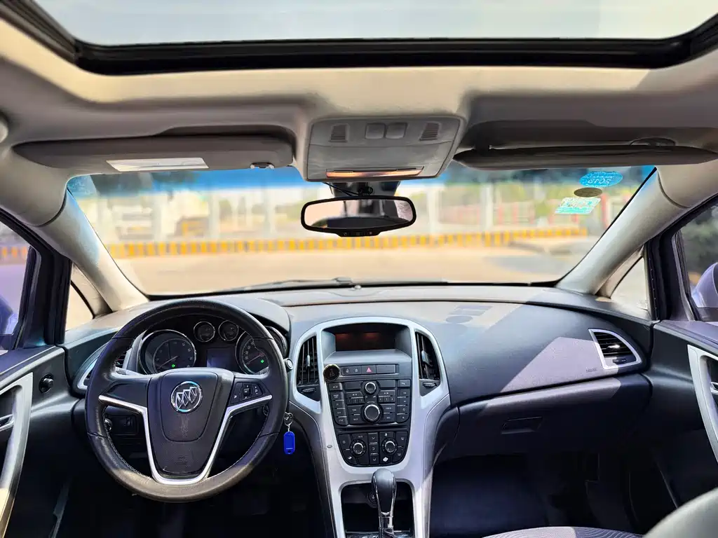Buick Excelle 2011 GT 1.8L AT Fashion