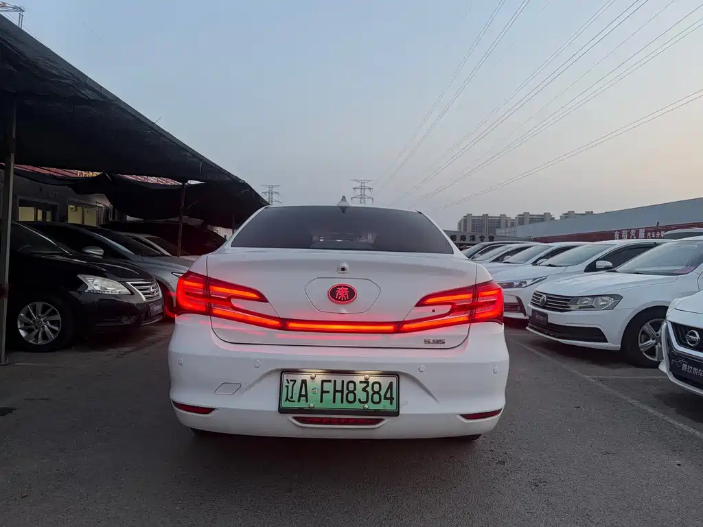 BYD Qin NEV — миниатюра 4