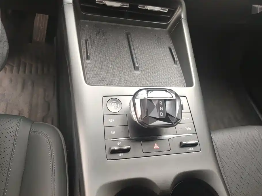 BYD Qin PLUS — миниатюра 16