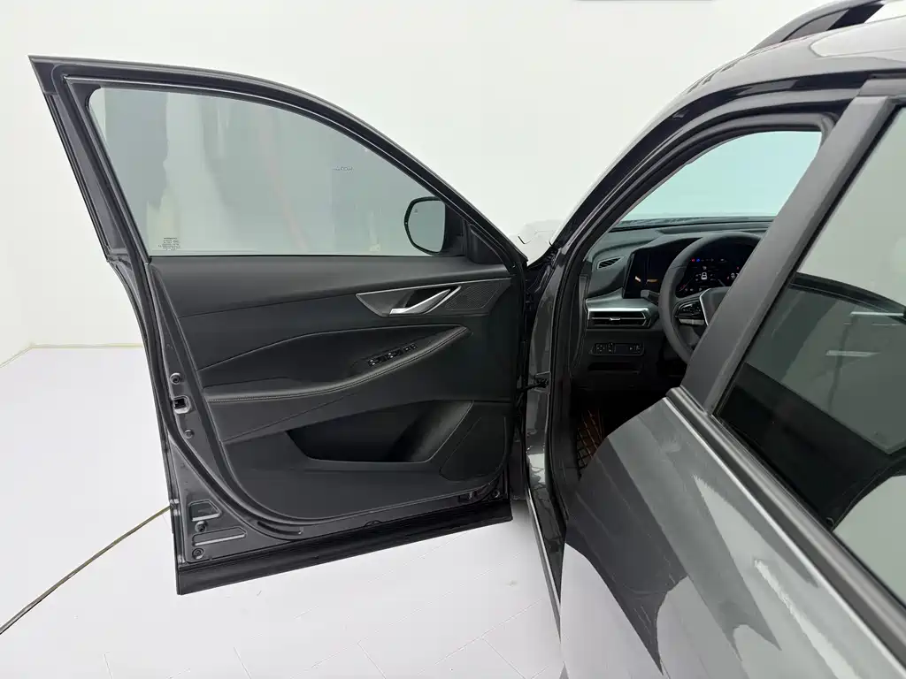 Changan CS35PLUS — миниатюра 23