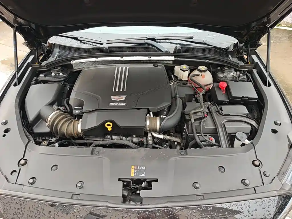 Cadillac GT4 — миниатюра 25