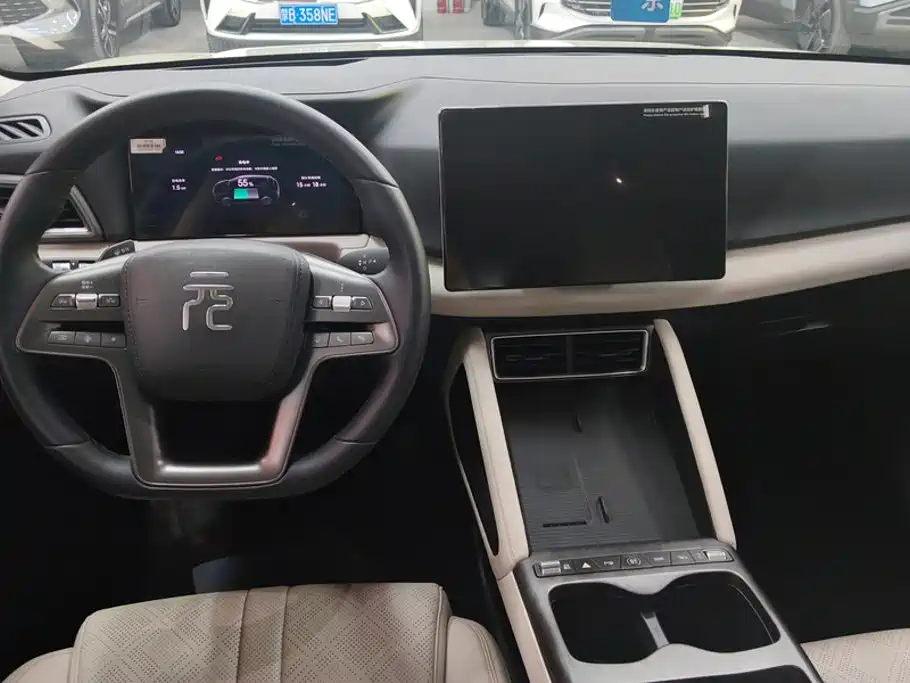 BYD Yuan UP — миниатюра 12