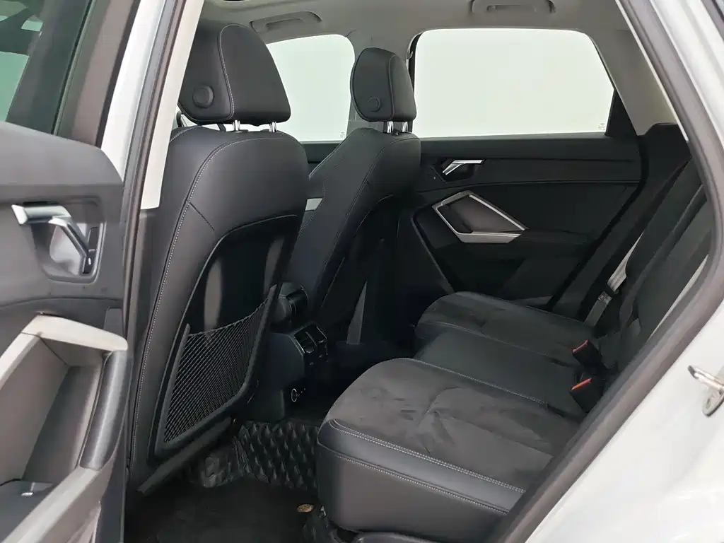 Audi Q3 — миниатюра 8
