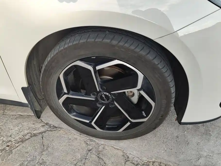 BYD Seal 06 — миниатюра 6