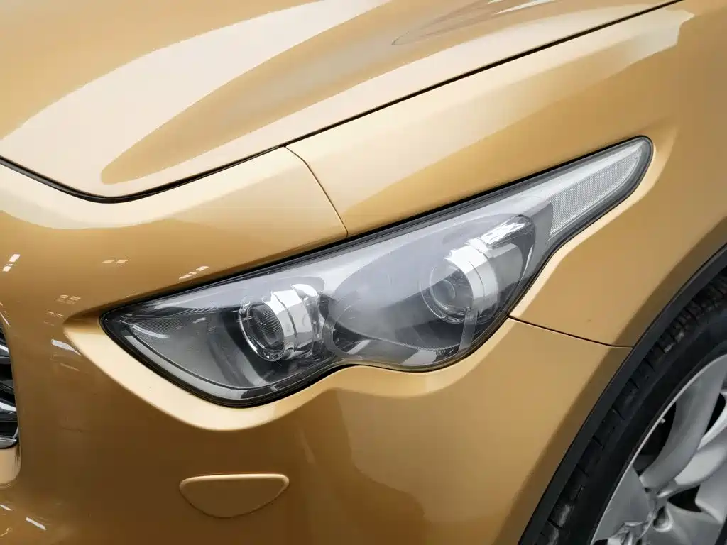 Infiniti FX — миниатюра 7