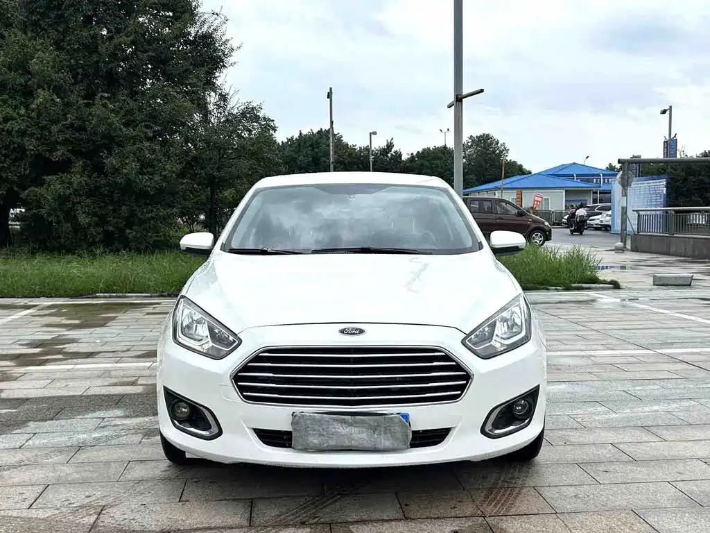 Ford Escort — миниатюра 2