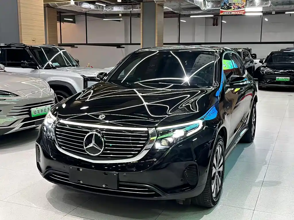 MERCEDES-BENZ EQC