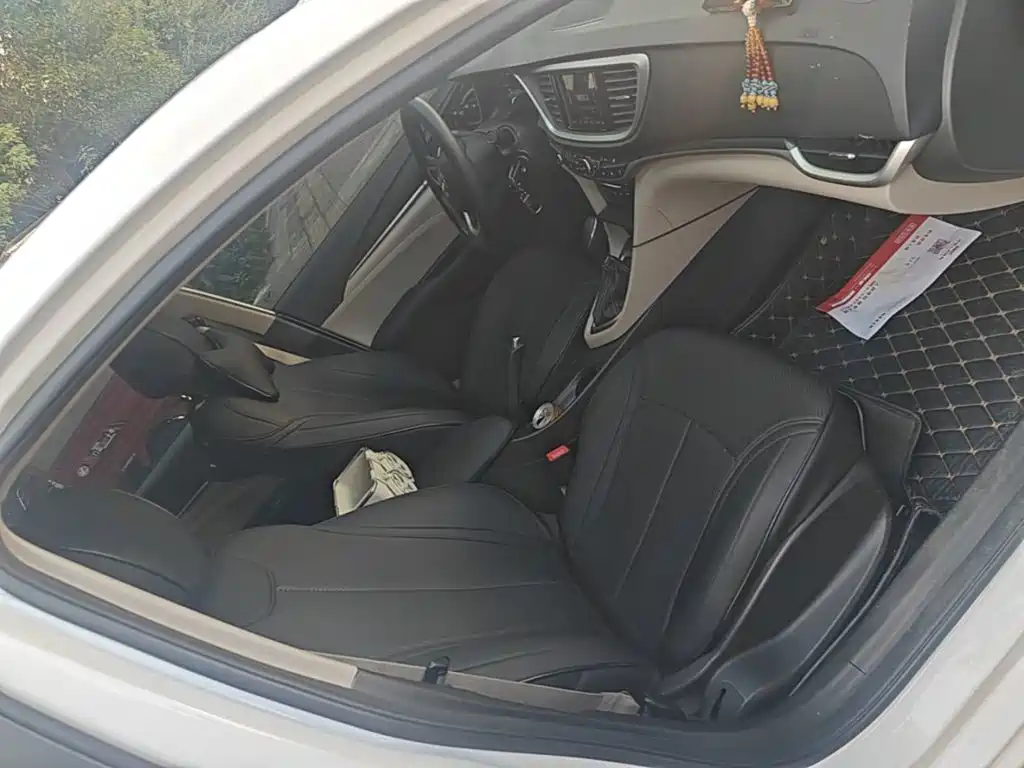 Buick Excelle — миниатюра 25
