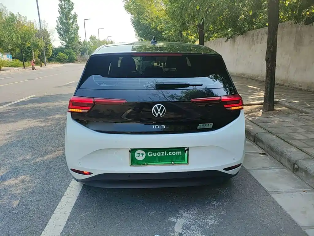 Volkswagen ID.3 — миниатюра 6