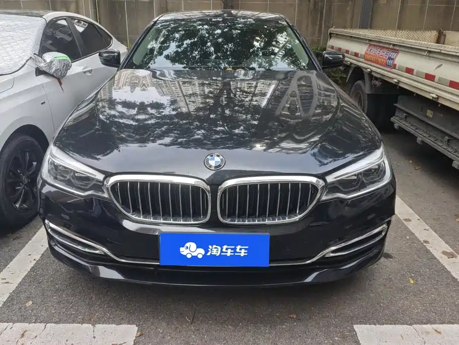 BMW 5 Series — миниатюра 2