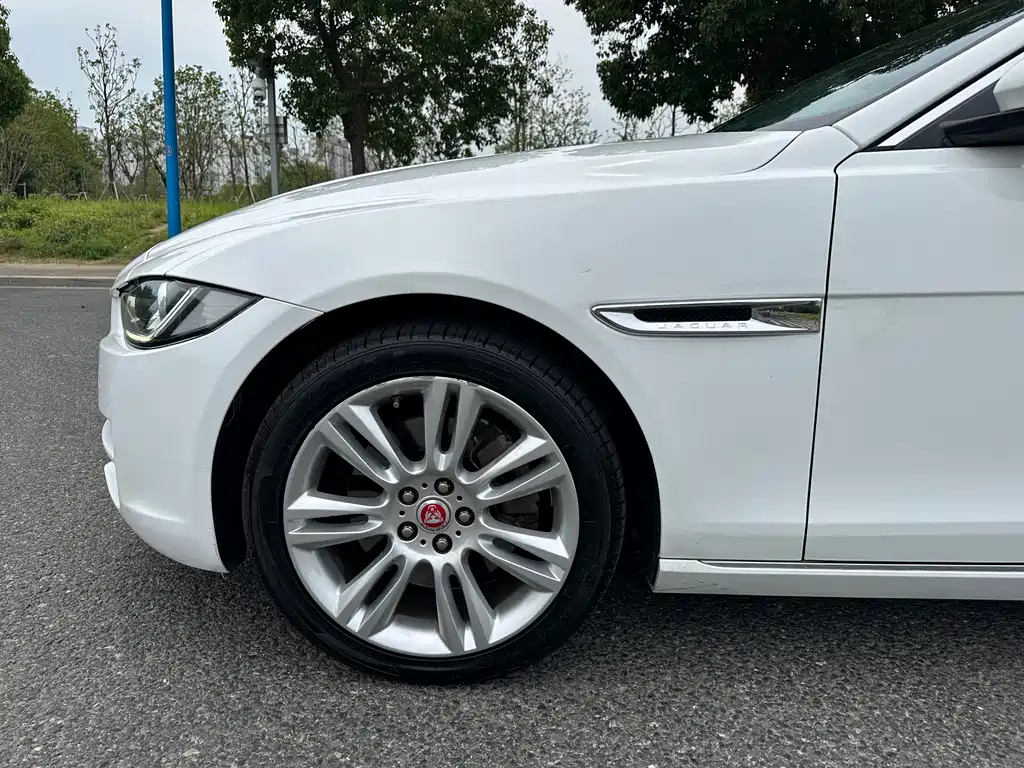 Jaguar XEL 2018 2.0T 200PS Premium