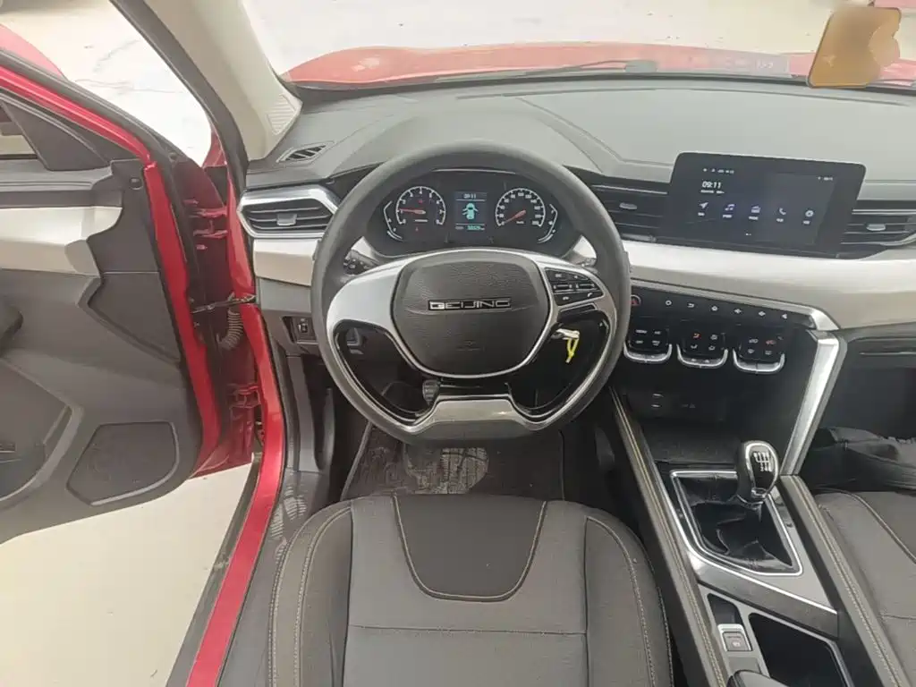 BAIC X3 — миниатюра 11