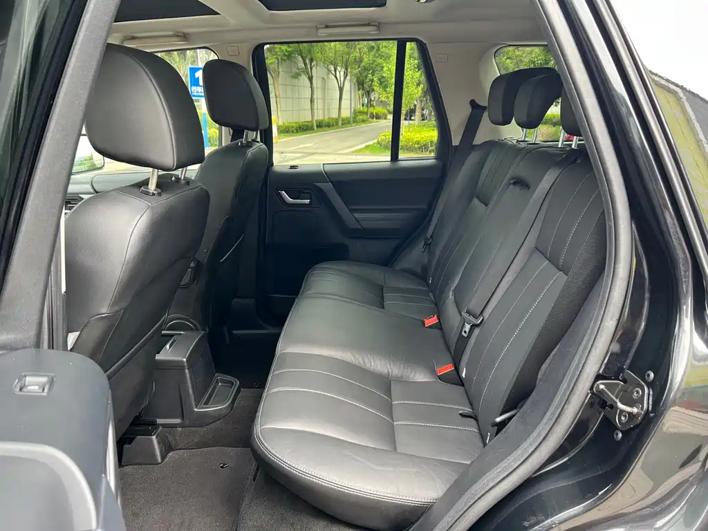 Land Rover Freelander 2 — миниатюра 12