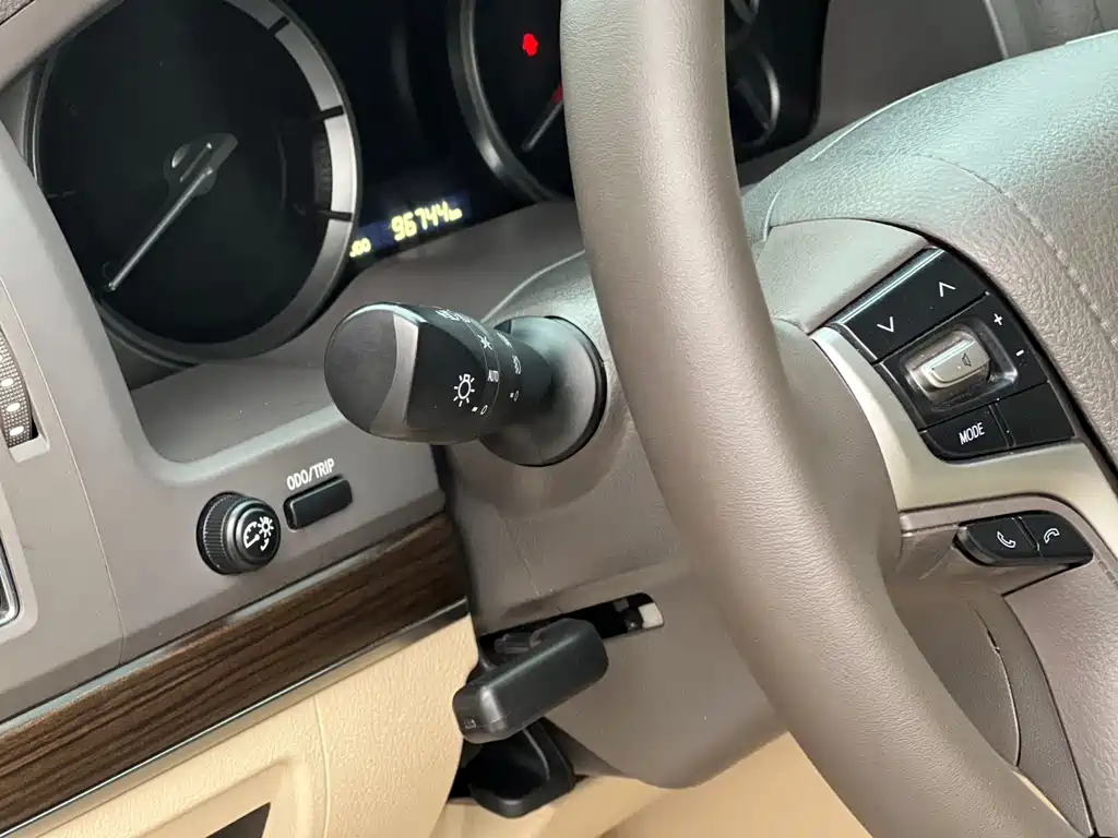 Toyota Land Cruiser — миниатюра 14