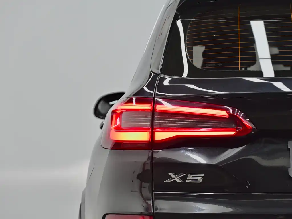 BMW X5 (Import) — миниатюра 34