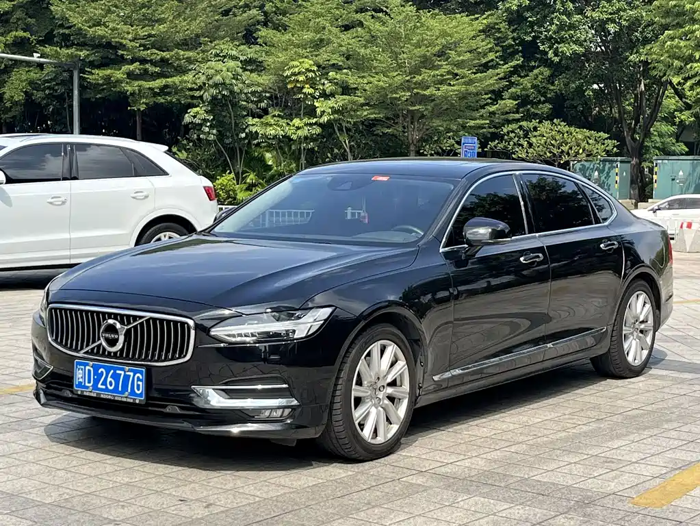 Volvo S90 — миниатюра 3