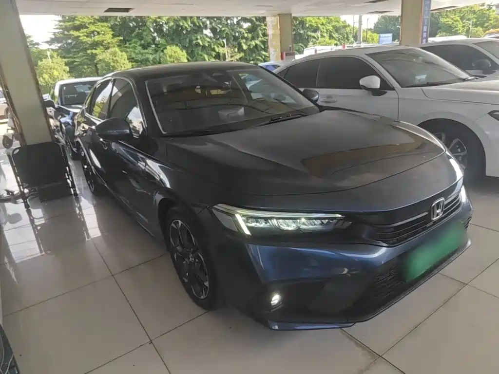 Honda Civic — миниатюра 4