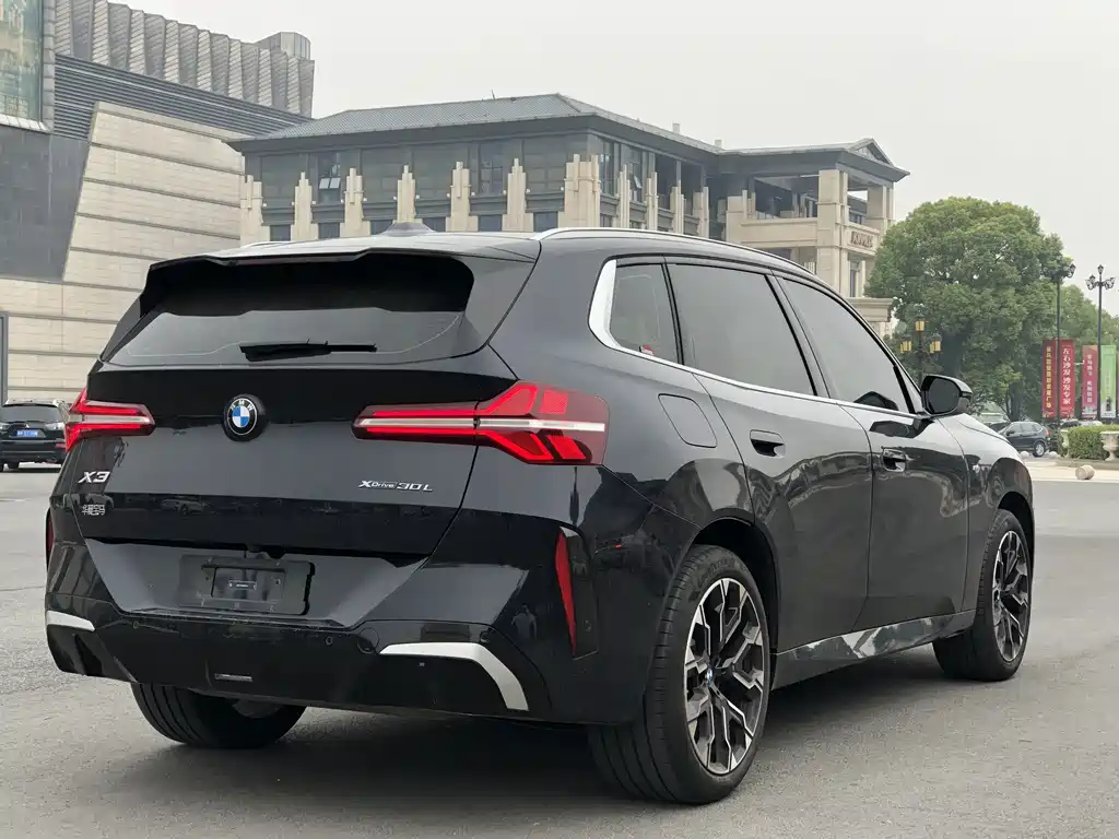 BMW X3 — миниатюра 6