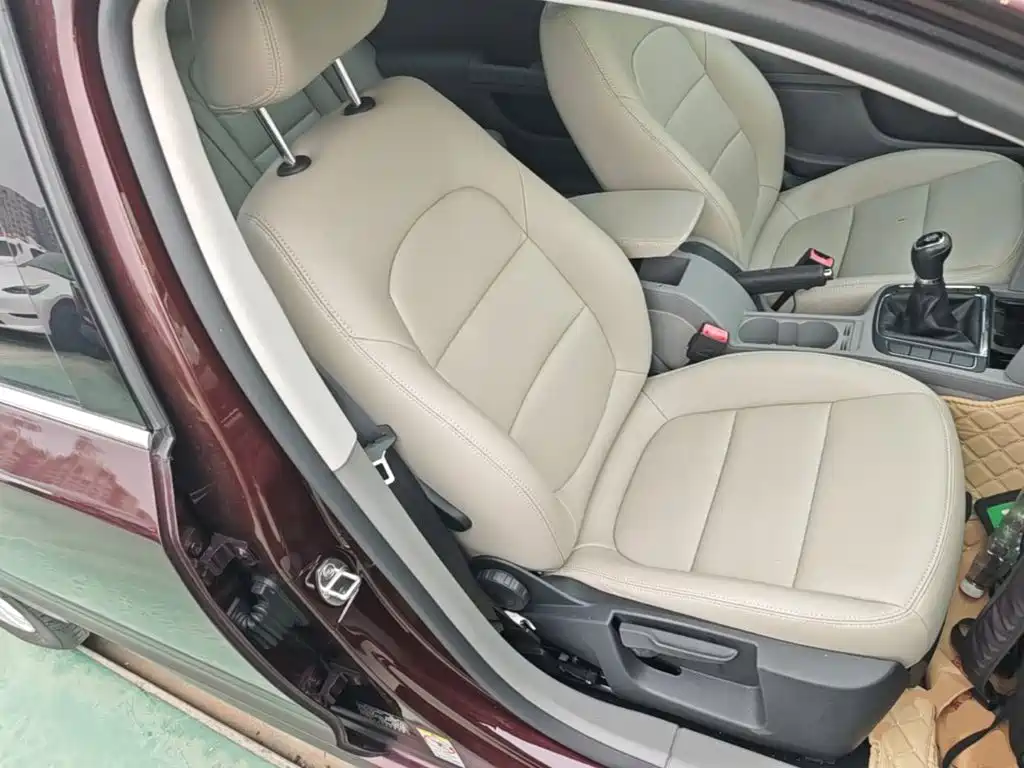 Skoda Superb — миниатюра 25
