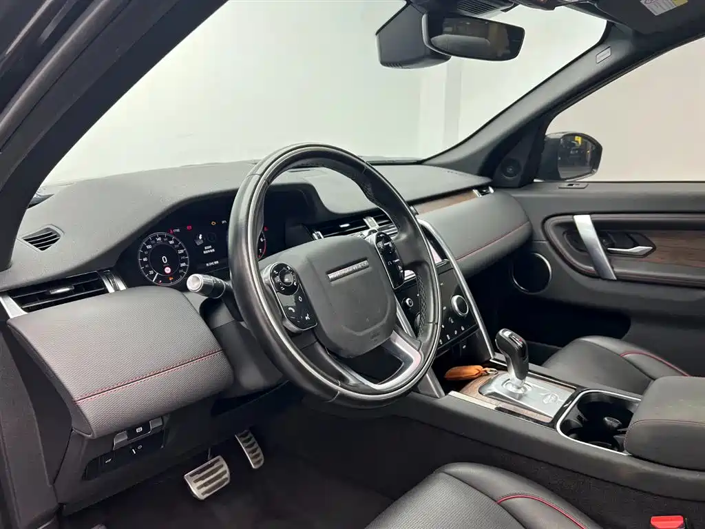 LAND ROVER DISCOVER SPORTS