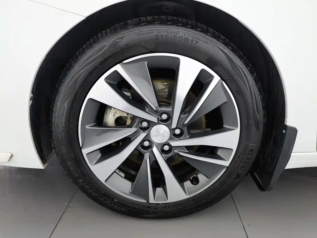 Peugeot 408 — миниатюра 17